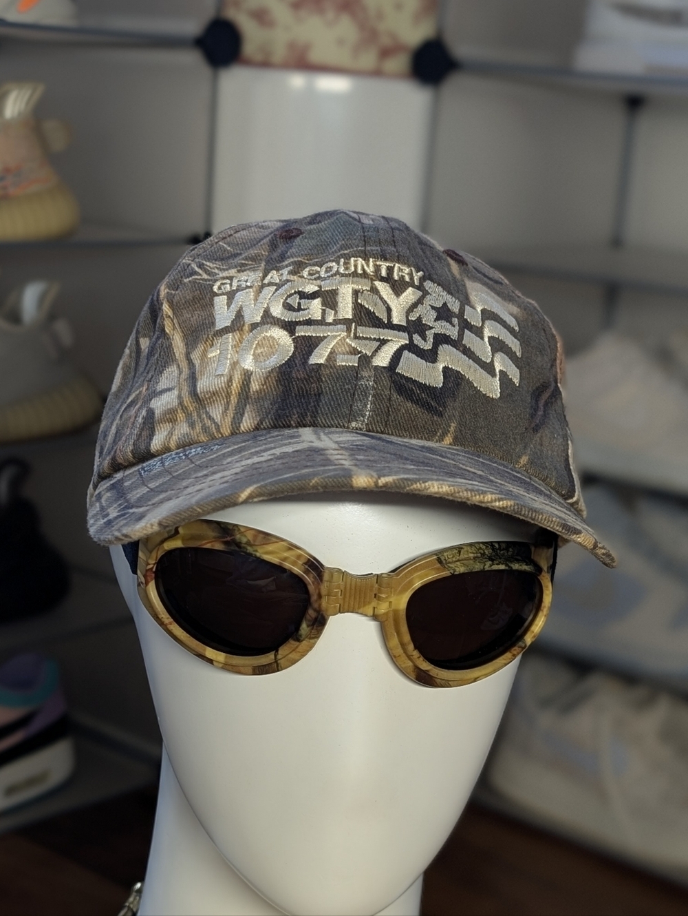Country Radio Vintage Camo Hat (OS)